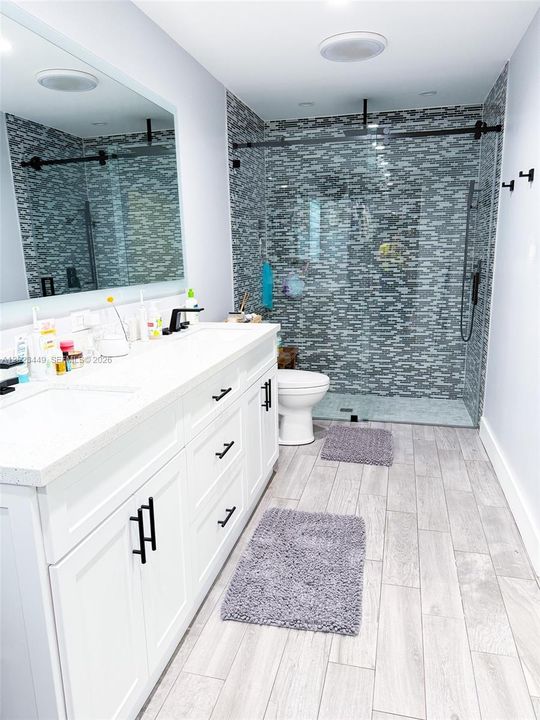 В аренду: $3,250 (2 спален, 2 ванн, 1249 Квадратных фут)