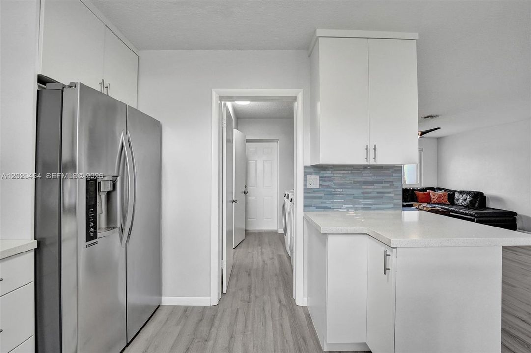For Sale: $538,000 (2 beds, 2 baths, 1276 Square Feet)