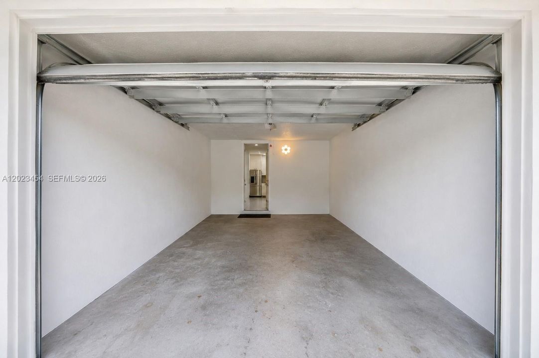 For Sale: $538,000 (2 beds, 2 baths, 1276 Square Feet)