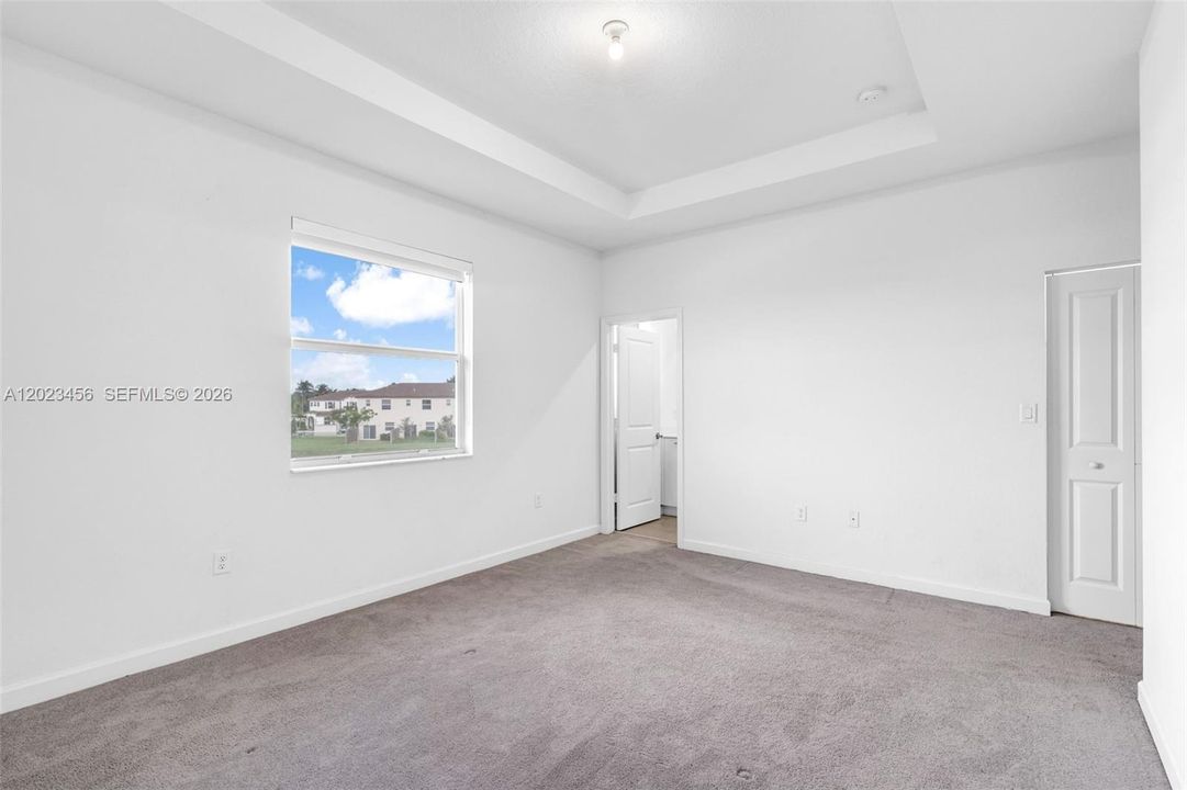For Rent: $3,000 (3 beds, 2 baths, 1483 Square Feet)