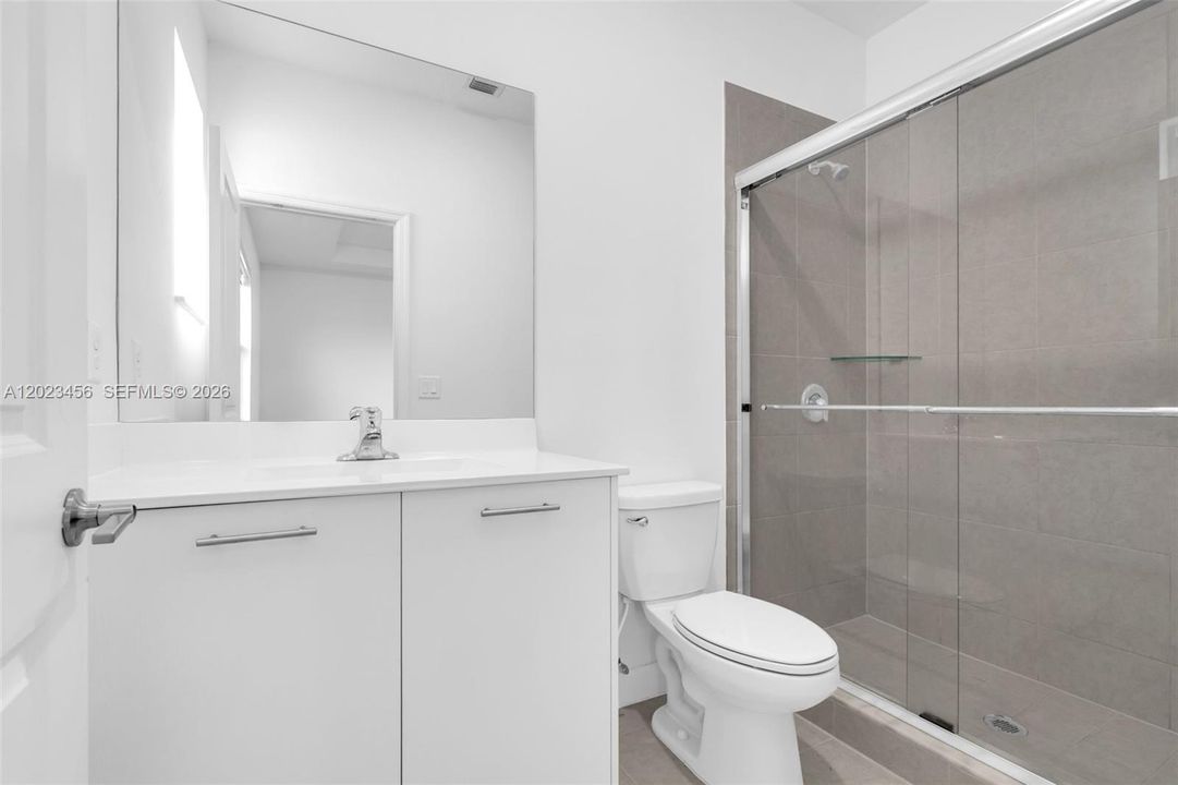 For Rent: $3,000 (3 beds, 2 baths, 1483 Square Feet)