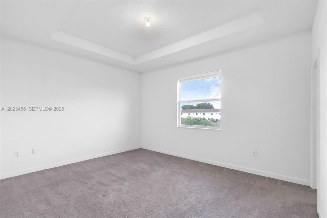 For Rent: $3,000 (3 beds, 2 baths, 1483 Square Feet)
