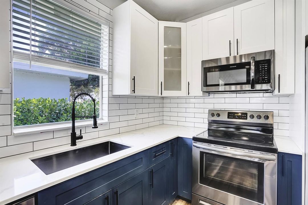 Kitchen 2