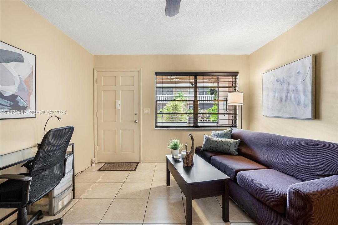 En Venta: $100,000 (1 camas, 1 baños, 650 Pies cuadrados)