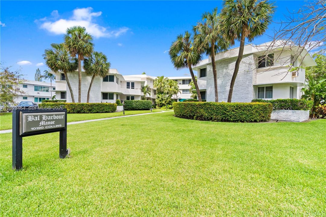 For Rent: $8,500 (3 beds, 4 baths, 2755 Square Feet)