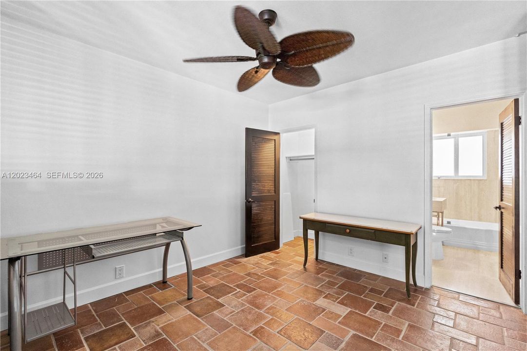 For Rent: $8,500 (3 beds, 4 baths, 2755 Square Feet)