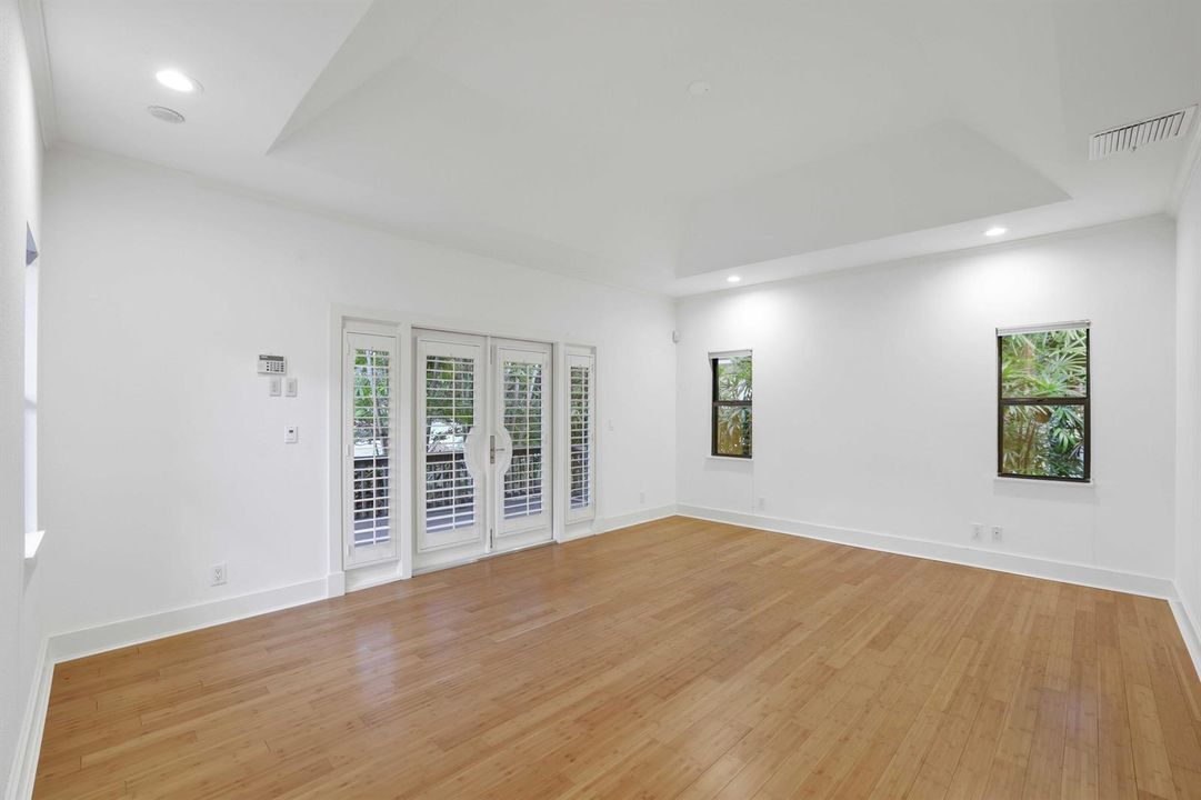 111 S Flagler Way - 60