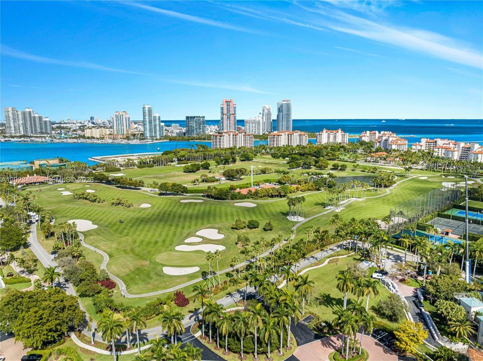 For Sale: $3,790,000 (2 beds, 2 baths, 1912 Square Feet)