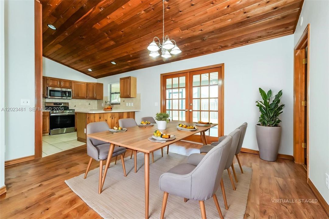 For Rent: $3,360 (4 beds, 2 baths, 1553 Square Feet)