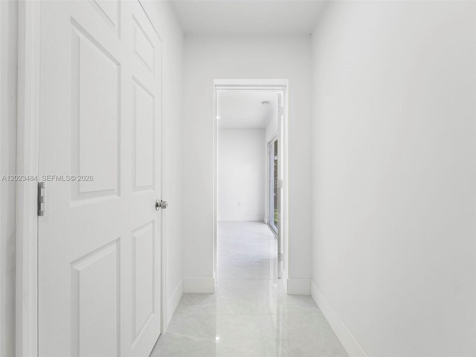 For Sale: $529,900 (4 beds, 3 baths, 1367 Square Feet)