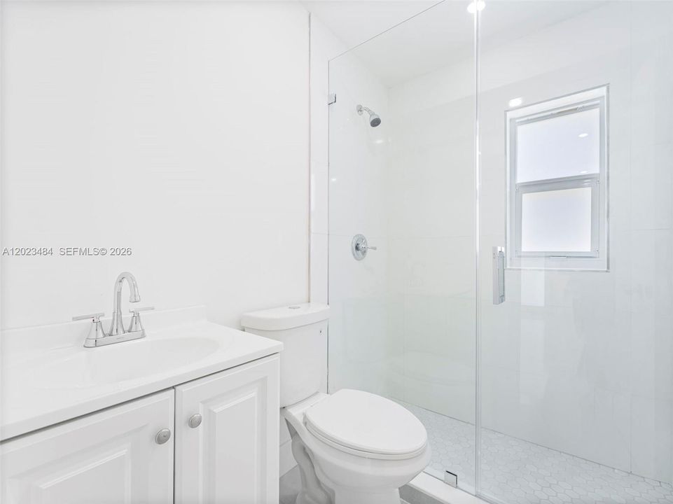 For Sale: $529,900 (4 beds, 3 baths, 1367 Square Feet)
