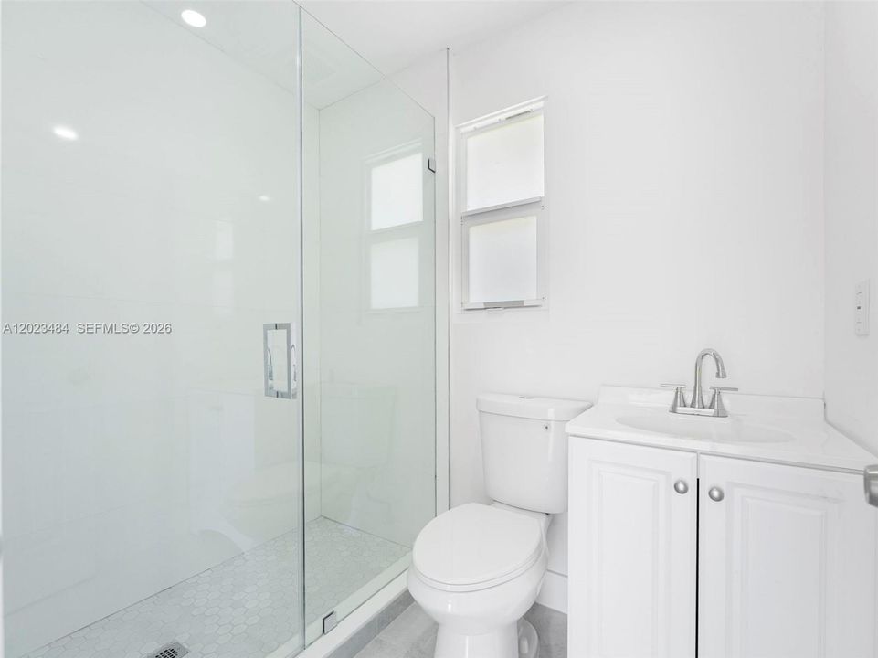 For Sale: $529,900 (4 beds, 3 baths, 1367 Square Feet)