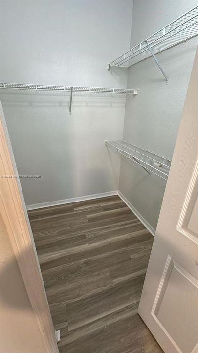 На продажу: $230,000 (2 спален, 2 ванн, 0 Квадратных фут)