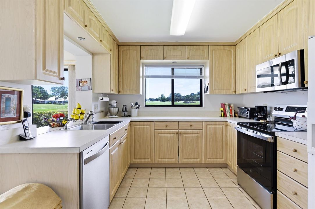 2669_SW_Egret_Pond_Cir_Palm_City_019