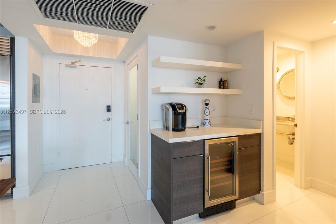 For Rent: $8,500 (3 beds, 2 baths, 1455 Square Feet)