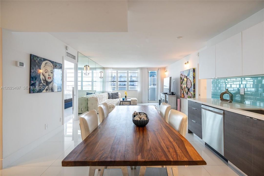 For Rent: $8,500 (3 beds, 2 baths, 1455 Square Feet)