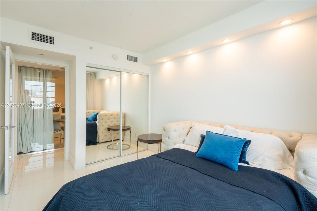 For Rent: $8,500 (3 beds, 2 baths, 1455 Square Feet)