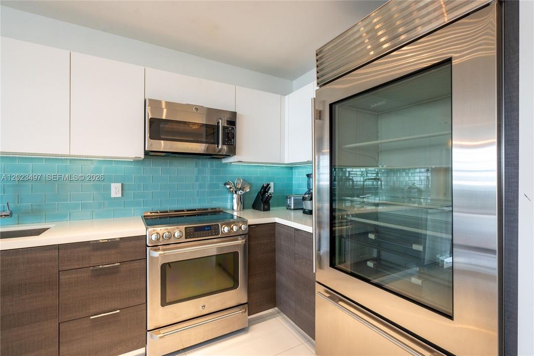 For Rent: $8,500 (3 beds, 2 baths, 1455 Square Feet)