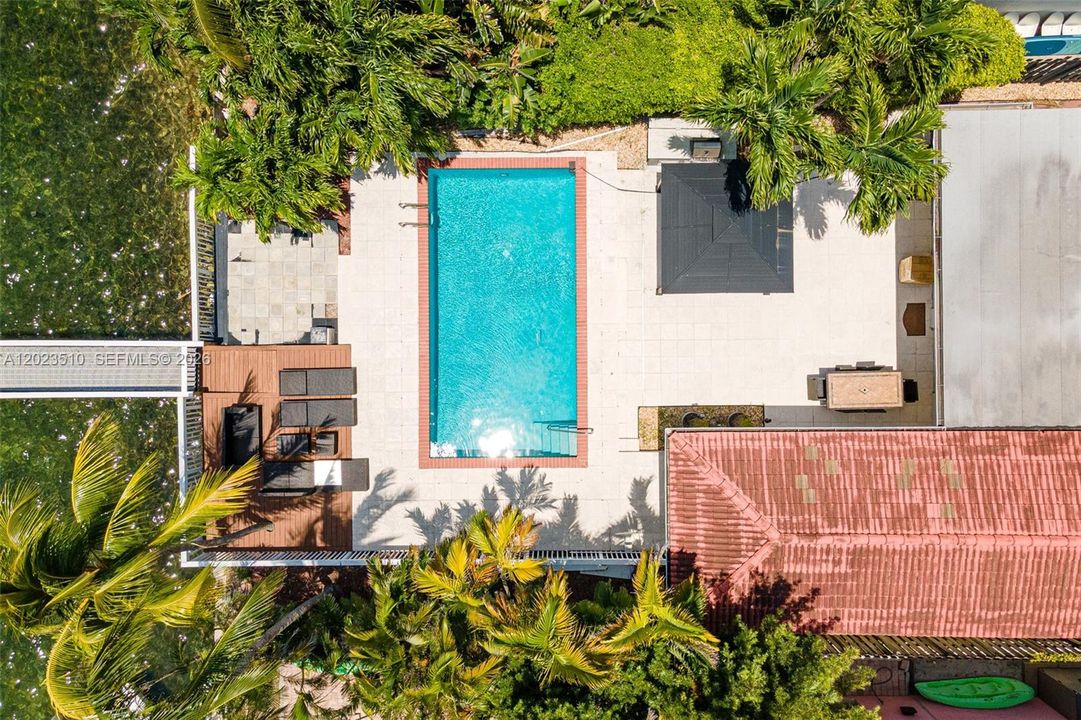 En Renta: $13,000 (4 camas, 3 baños, 3229 Pies cuadrados)