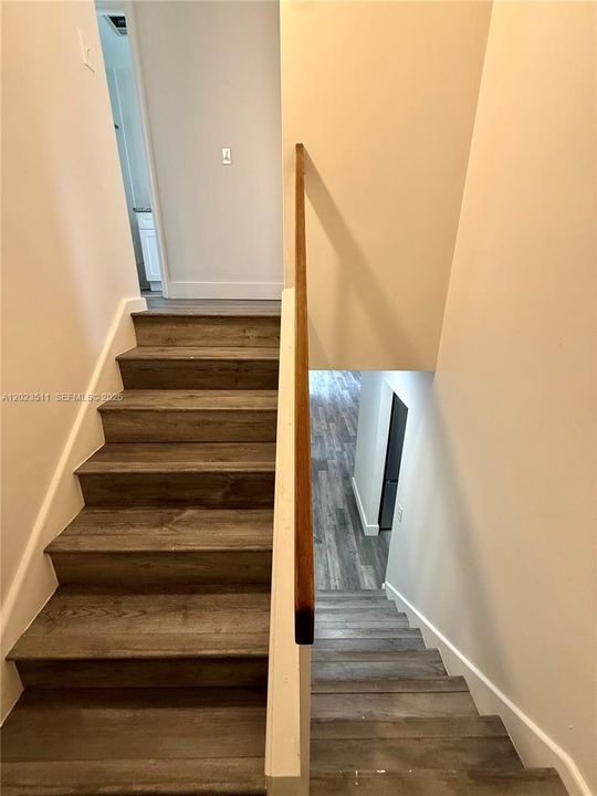 For Rent: $3,200 (3 beds, 2 baths, 1646 Square Feet)
