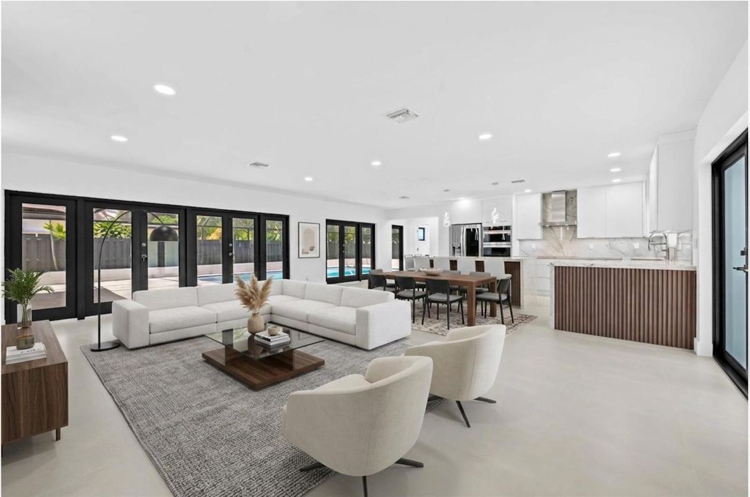 Living-dinning- Staged