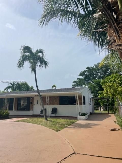 En Venta: $445,000 (3 camas, 2 baños, 1082 Pies cuadrados)