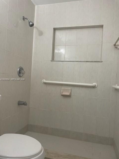 En Venta: $445,000 (3 camas, 2 baños, 1082 Pies cuadrados)