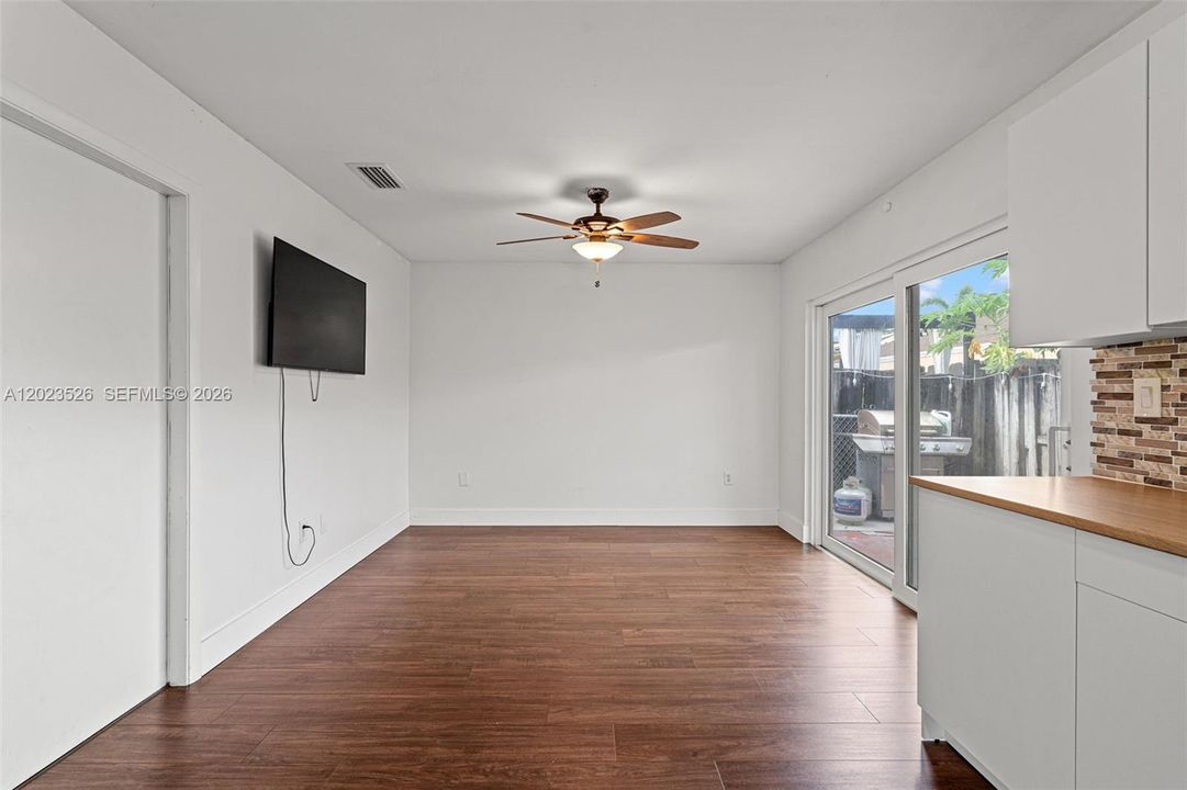 For Sale: $525,000 (4 beds, 2 baths, 2026 Square Feet)