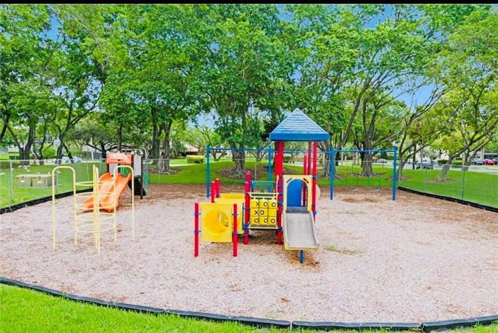 cypress bend ii tot lot