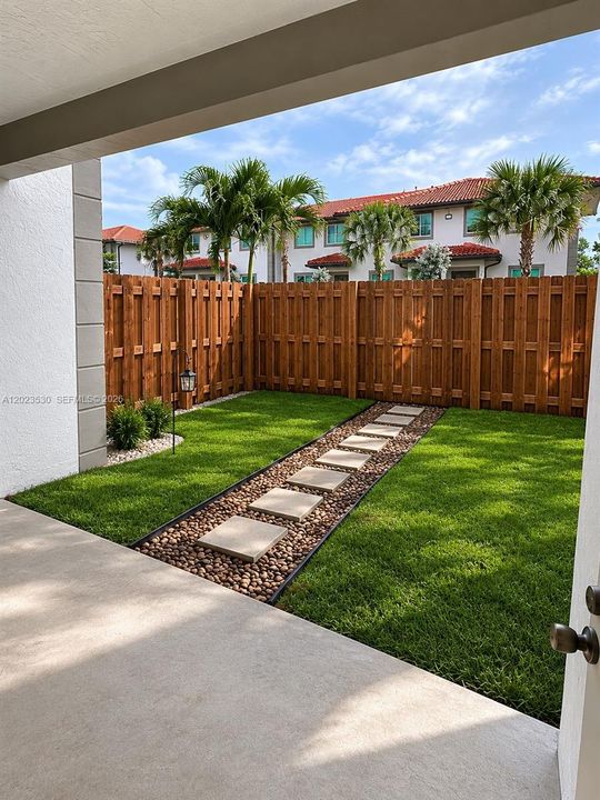 En Venta: $359,999 (3 camas, 2 baños, 1380 Pies cuadrados)