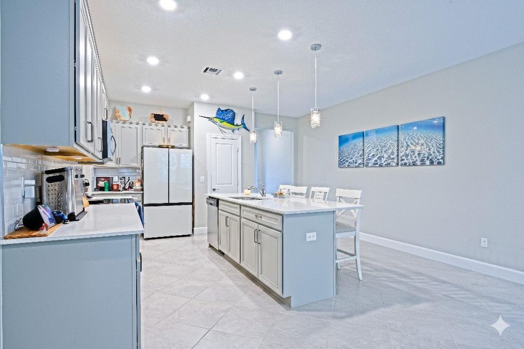 Stylish quartz-topped island