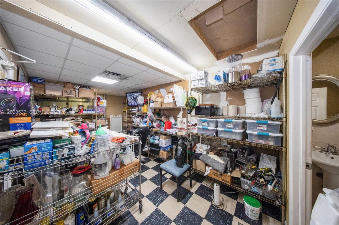 For Sale: $299,999 (0 beds, 0 baths, 0 Square Feet)