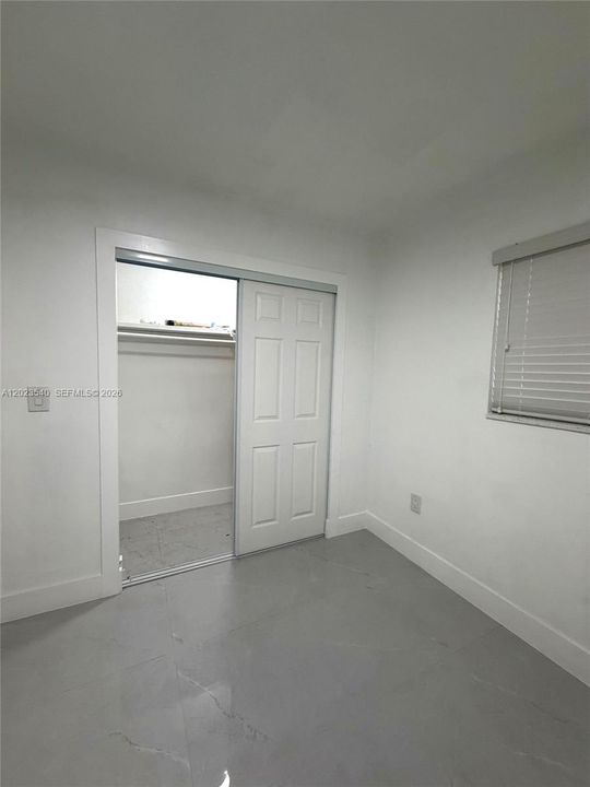 Active With Contract: $595,000 (5 beds, 2 baths, 1326 Square Feet)