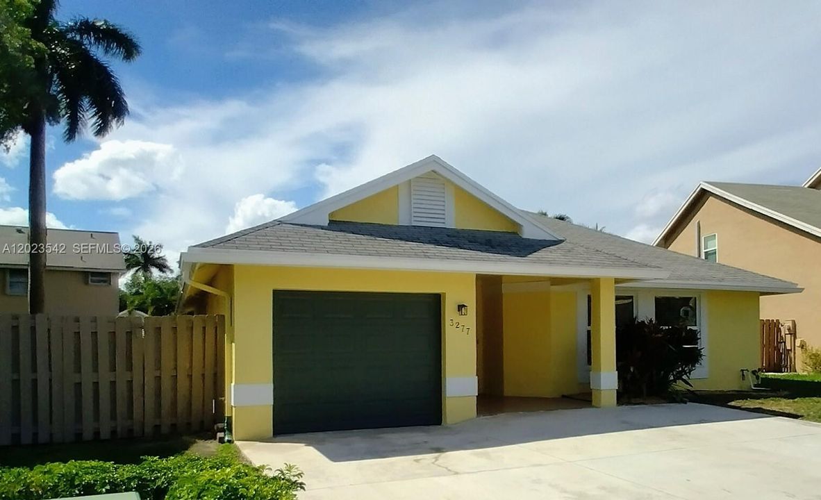 For Rent: $3,700 (3 beds, 2 baths, 1382 Square Feet)