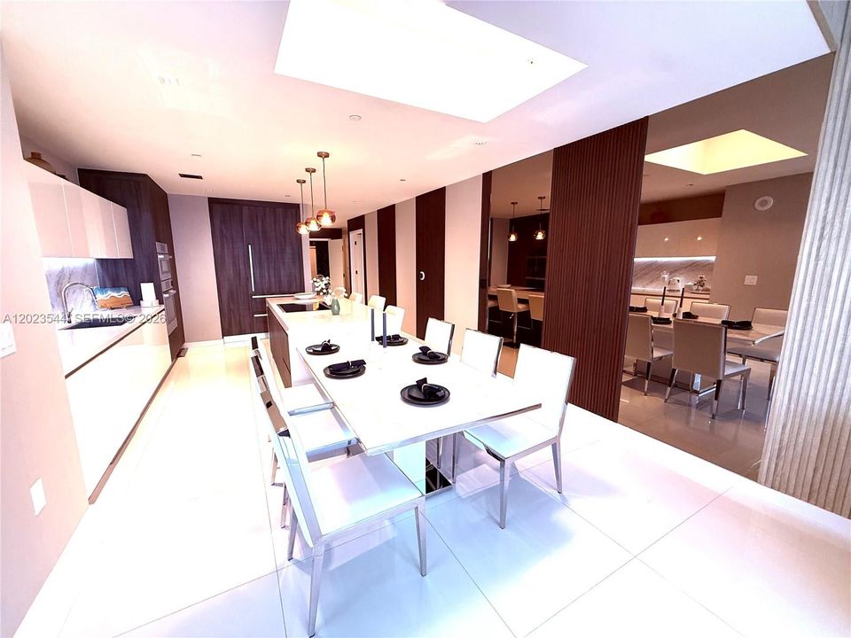 En Renta: $15,000 (3 camas, 4 baños, 2204 Pies cuadrados)