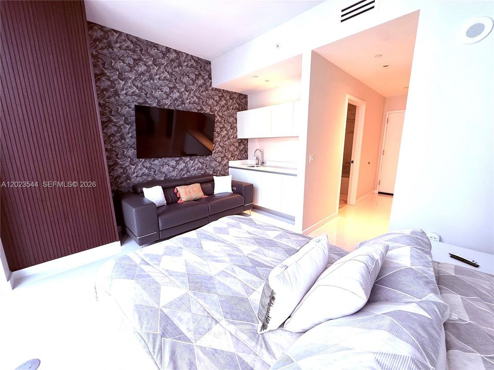 En Renta: $15,000 (3 camas, 4 baños, 2204 Pies cuadrados)