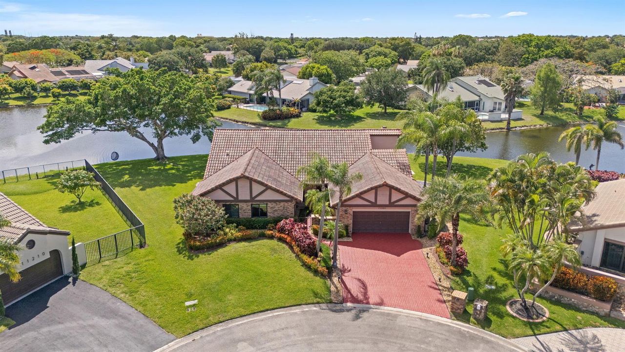 61-web-or-mls-11220 NW 2nd Manor Coral S