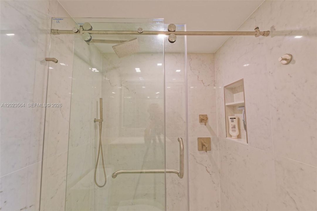 En Renta: $4,350 (2 camas, 2 baños, 1202 Pies cuadrados)