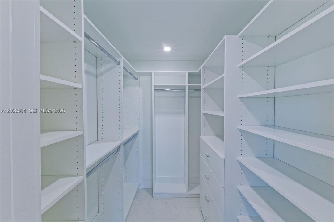 En Renta: $4,350 (2 camas, 2 baños, 1202 Pies cuadrados)