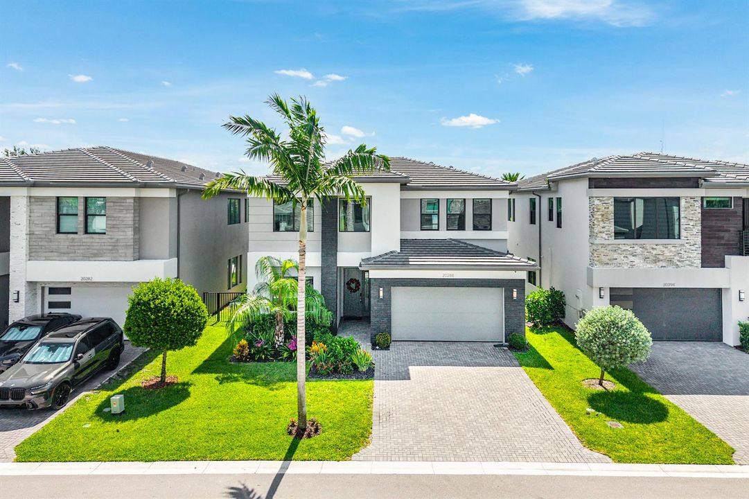 052-20288CastleStuartAvenue-BocaRaton-FL