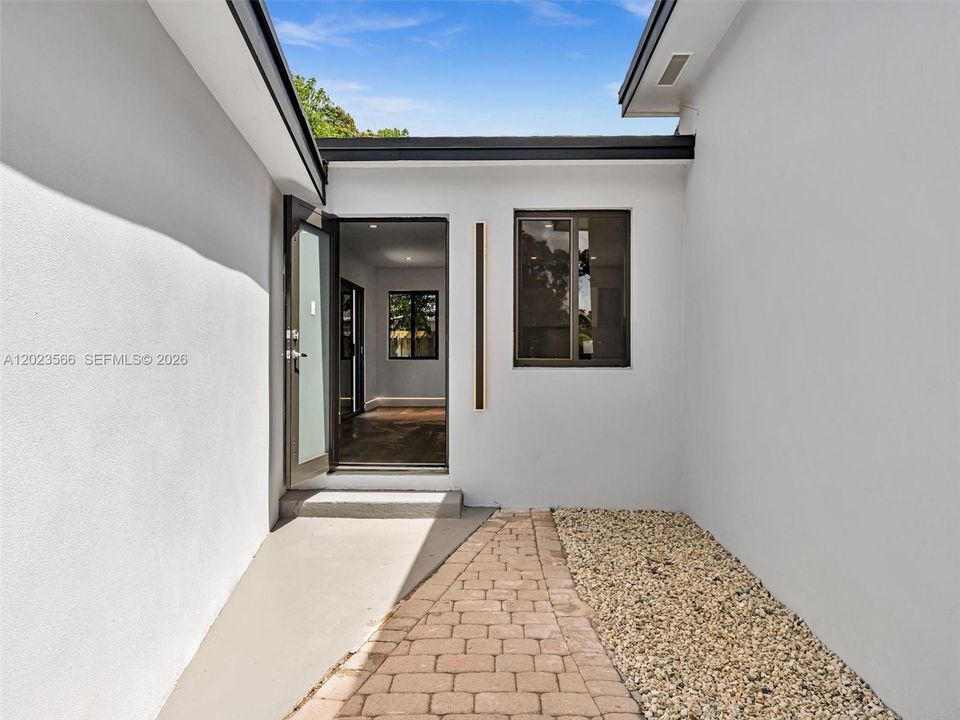Active With Contract: $675,000 (4 beds, 2 baths, 1655 Square Feet)
