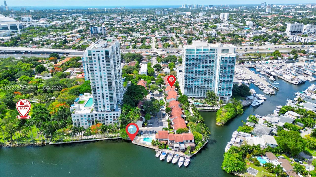 For Sale: $405,000 (2 beds, 1 baths, 1000 Square Feet)