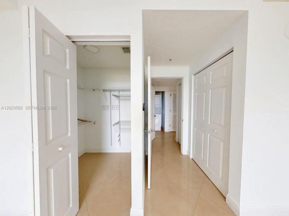 Secondary Bedroom with Walking Closet