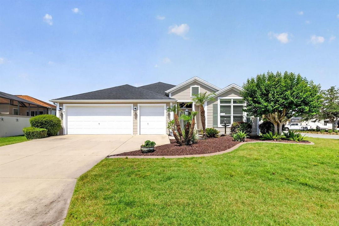 9-web-or-mls-3746-new-moon-ave