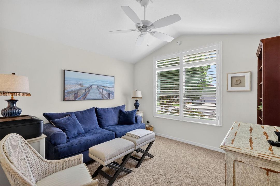 39-web-or-mls-3746-new-moon-ave