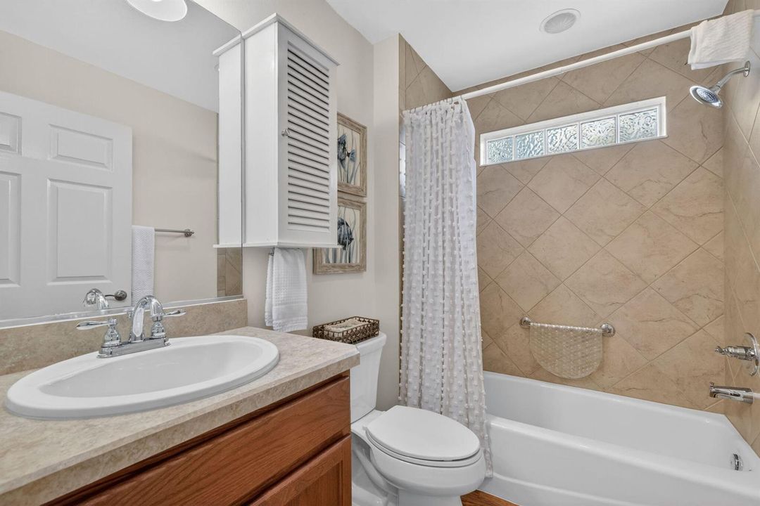 38-web-or-mls-3746-new-moon-ave