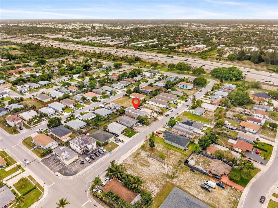 526 NW 12TH AVE