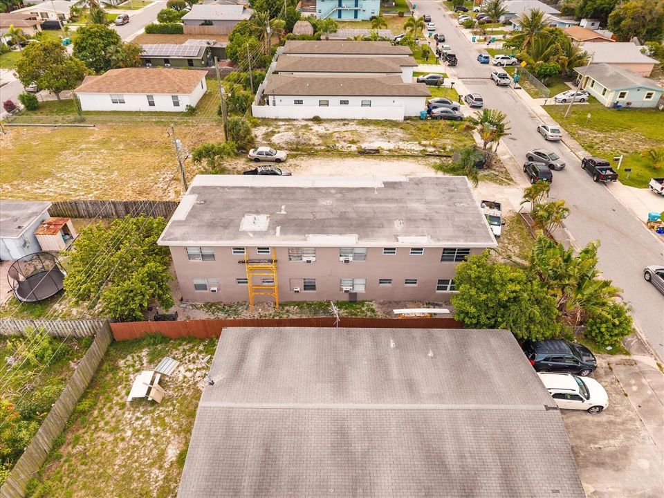 526 NW 12TH AVE