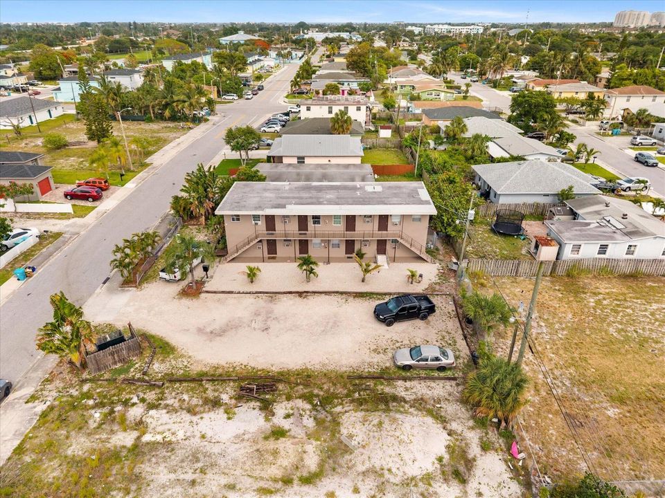 526 NW 12TH AVE