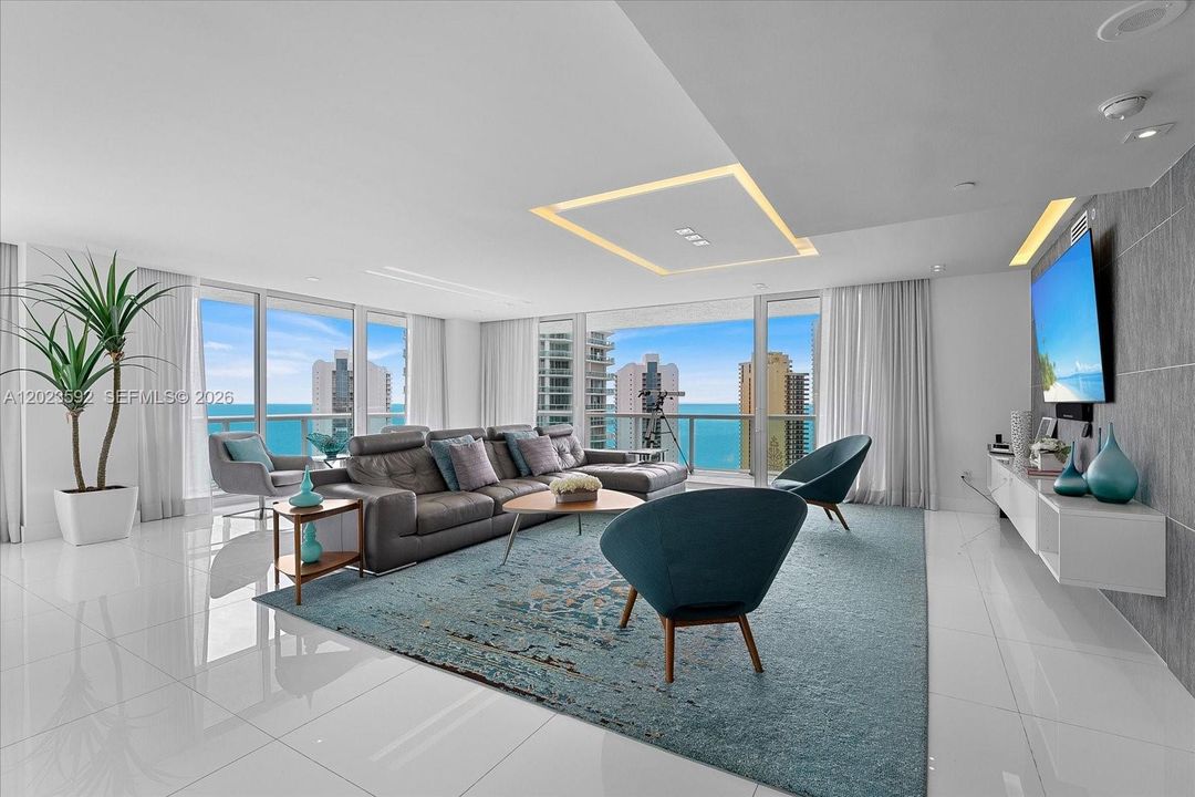 En Venta: $1,840,000 (2 camas, 3 baños, 2144 Pies cuadrados)